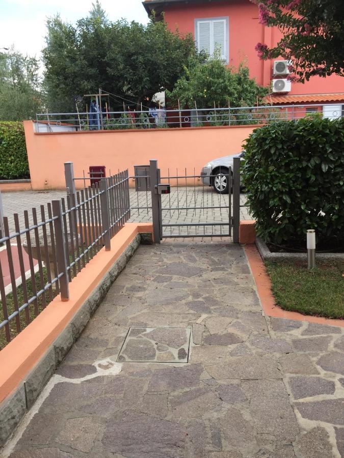 Le Case Di Cinzia Vinci Extérieur photo