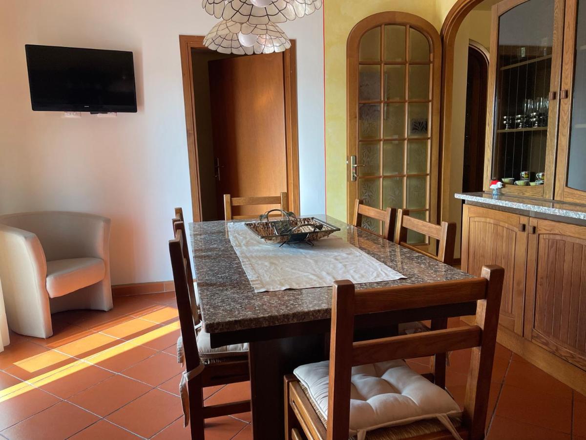 Le Case Di Cinzia Vinci Extérieur photo